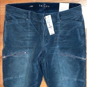 WHBM Skinny ankle jeans. Size 10S